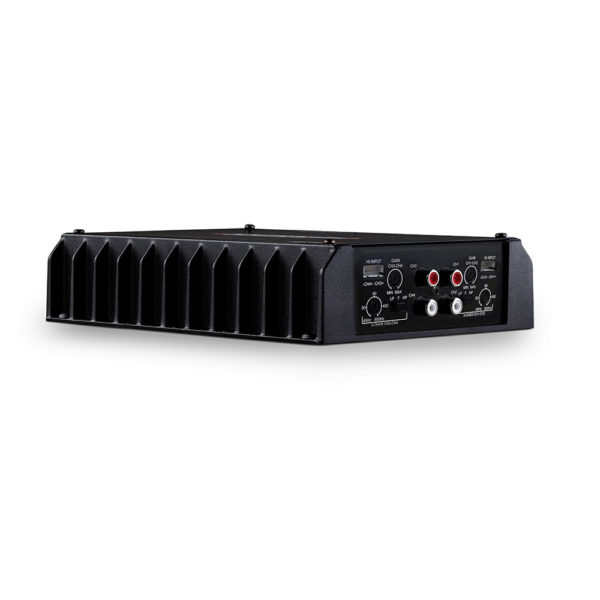 Soundigital SD800.4D EVO2 4ohm on 4-kanavainen vahvistin sivulta
