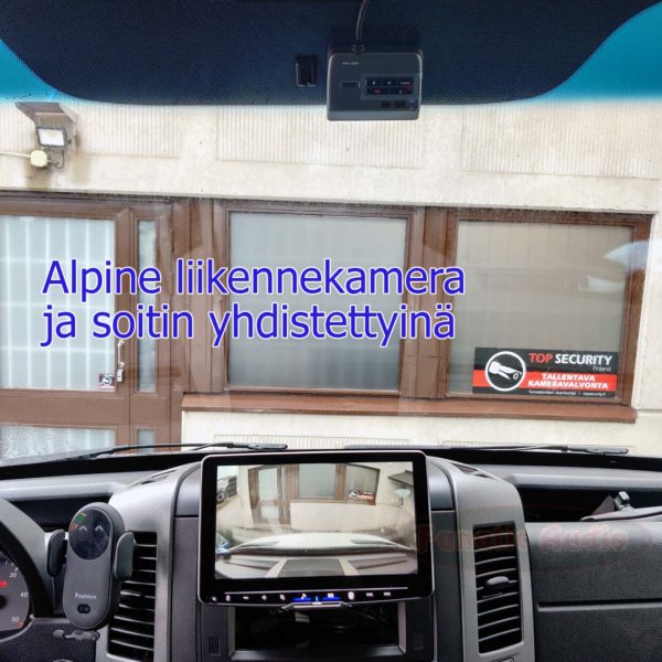 alpine liikennekamera ja soitin