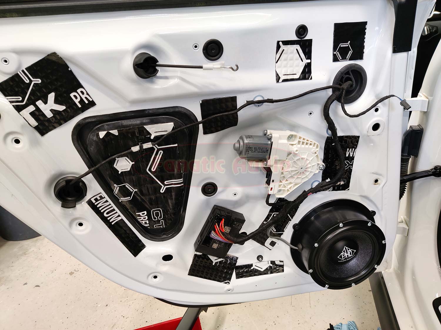 audi a4 b8 subbarit takaoviin